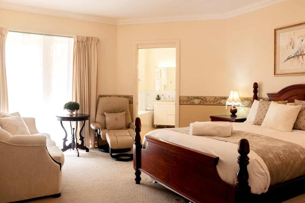 Plumes Boutique Bed & Breakfast Τάμγουορθ Εξωτερικό φωτογραφία