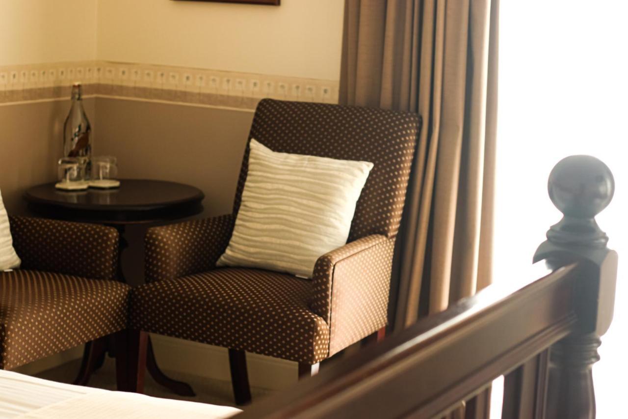 Plumes Boutique Bed & Breakfast Τάμγουορθ Εξωτερικό φωτογραφία